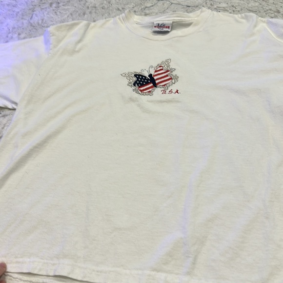 Red white and blue butterfly t shirt - Picture 2 of 3